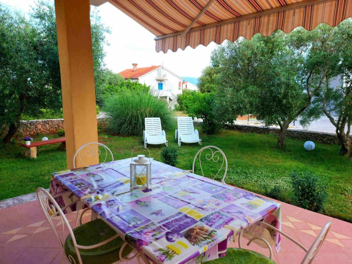 Apartmani Olea Krk Krk Town Exteriör bild